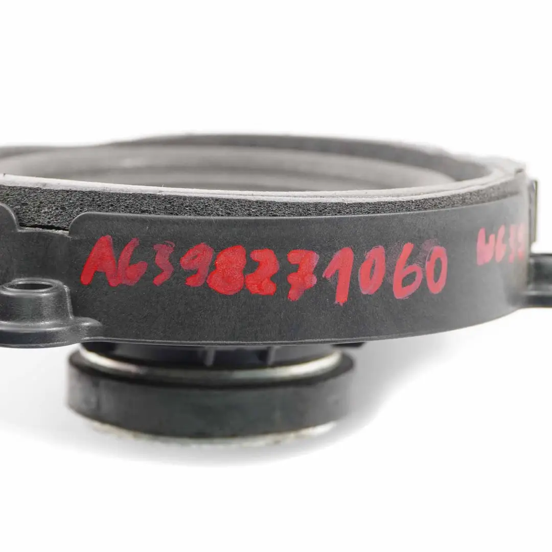 Frontlautsprecher Mercedes Vito W639 Links Rechts Türlautsprecher für mit Teilenummer A6398271060 Frontlautsprecher Mercedes Vito W639 Links Rechts Türlautsprecher - SKU A6398271060 - Teilenummer A6398271060