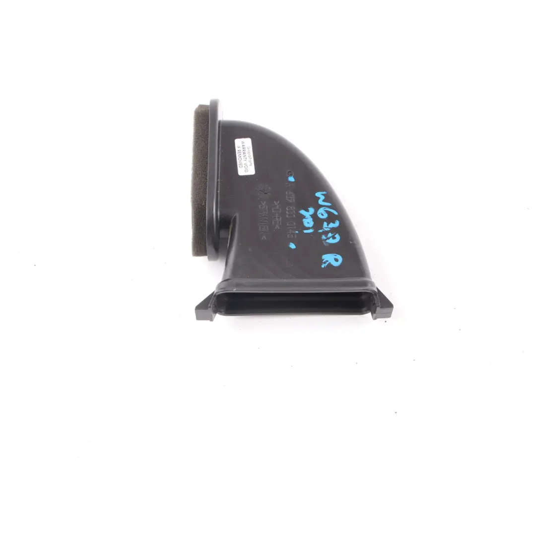 Mercedes Vito Viano W639 Air Vent Channel Defroster Trim Right - SKU A6398300145-1 - Número de pieza A6398300145