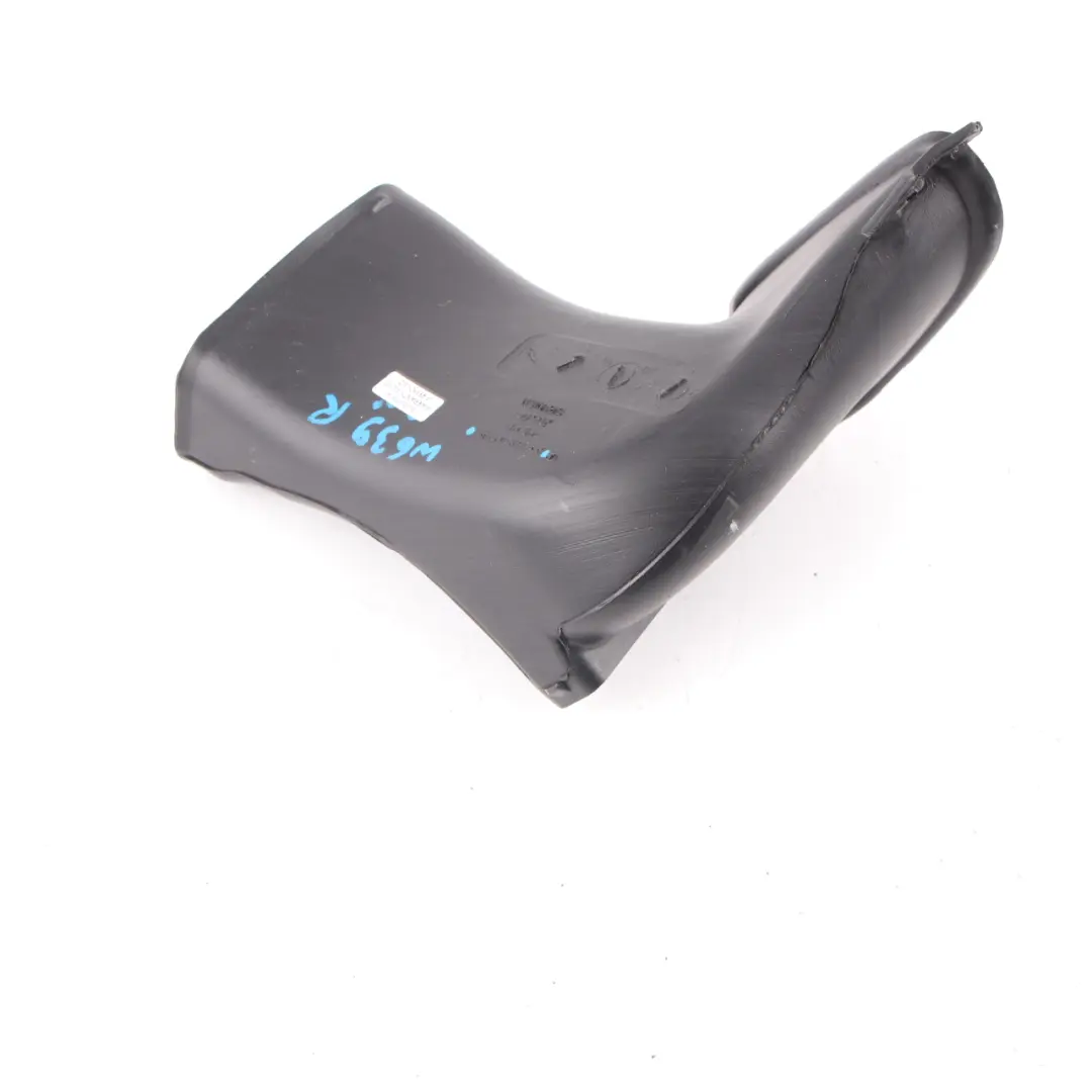 Lüftungskanal Entfrosterblende Rechts für Mercedes Vito Viano W639 mit Teilenummer A6398300145 Mercedes Vito Viano W639 Lüftungskanal Entfrosterblende Rechts - SKU A6398300145-1 - Teilenummer A6398300145