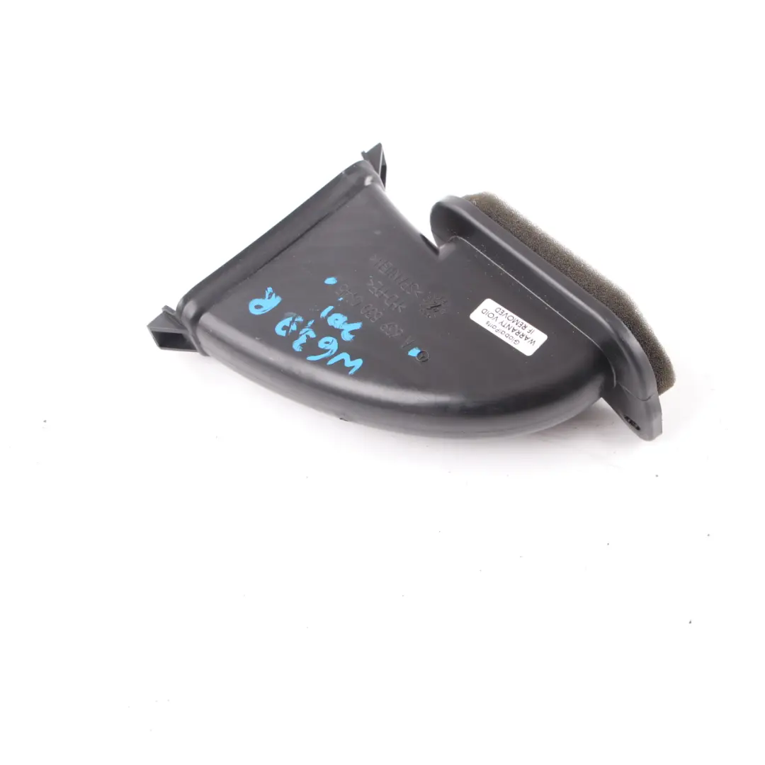 Lüftungskanal Entfrosterblende Rechts für Mercedes Vito Viano W639 mit Teilenummer A6398300145 Mercedes Vito Viano W639 Lüftungskanal Entfrosterblende Rechts - SKU A6398300145 - Teilenummer A6398300145