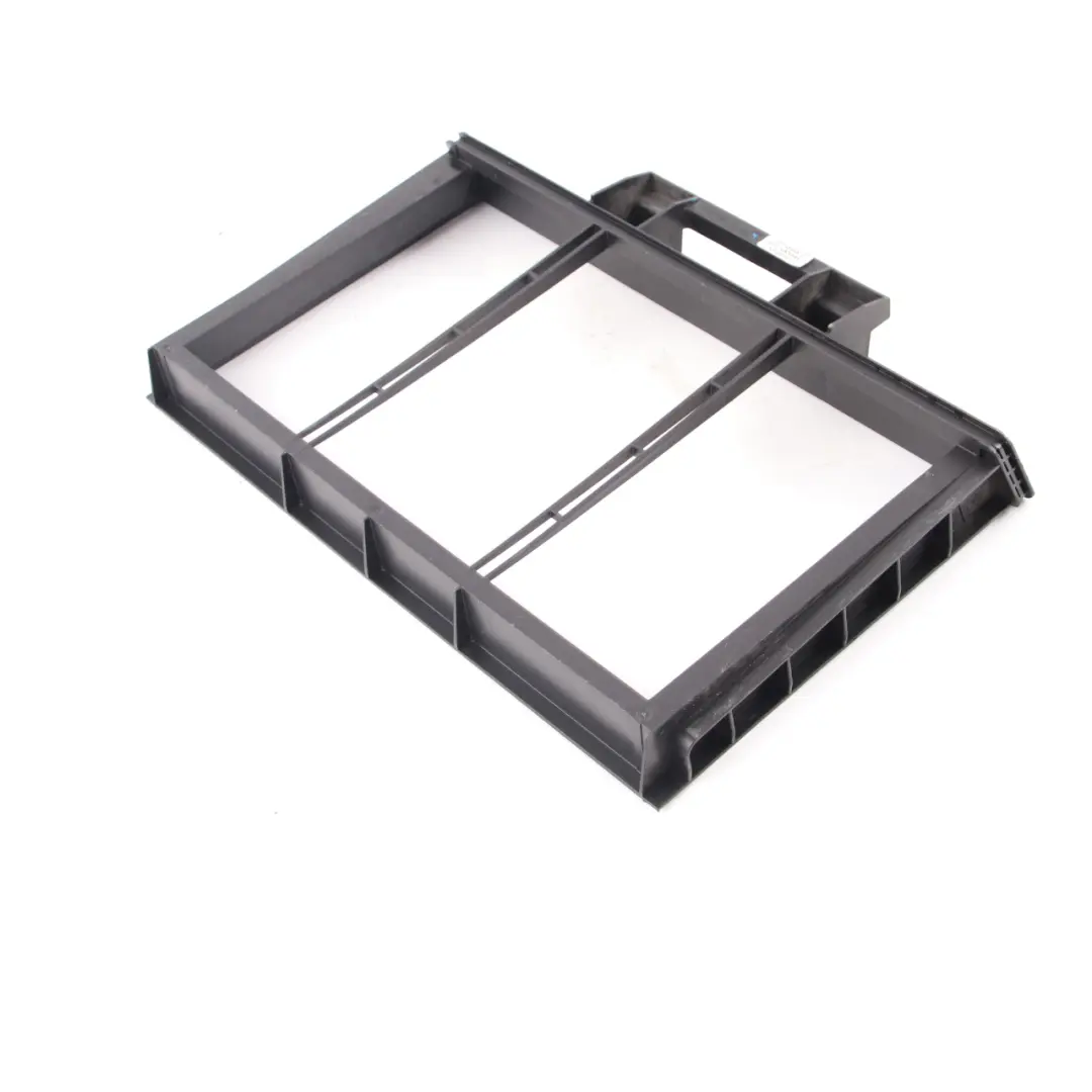 Uchwyt Obudowa Ramka Filtra Kabinowego do Mercedes Vito W639 o numerze A6398300165 Mercedes Vito W639 Uchwyt Obudowa Ramka Filtra Kabinowego - SKU A6398300165 - Numer Części A6398300165