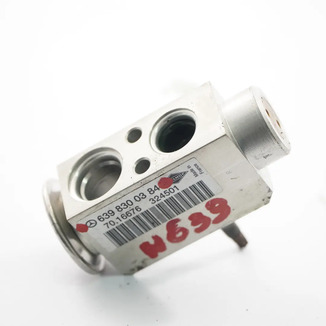 Expansionsventil Mercedes Vito W639 Klimaanlage A/C Ventil für mit Teilenummer A6398300384 Expansionsventil Mercedes Vito W639 Klimaanlage A/C Ventil - SKU A6398300384 - Teilenummer A6398300384