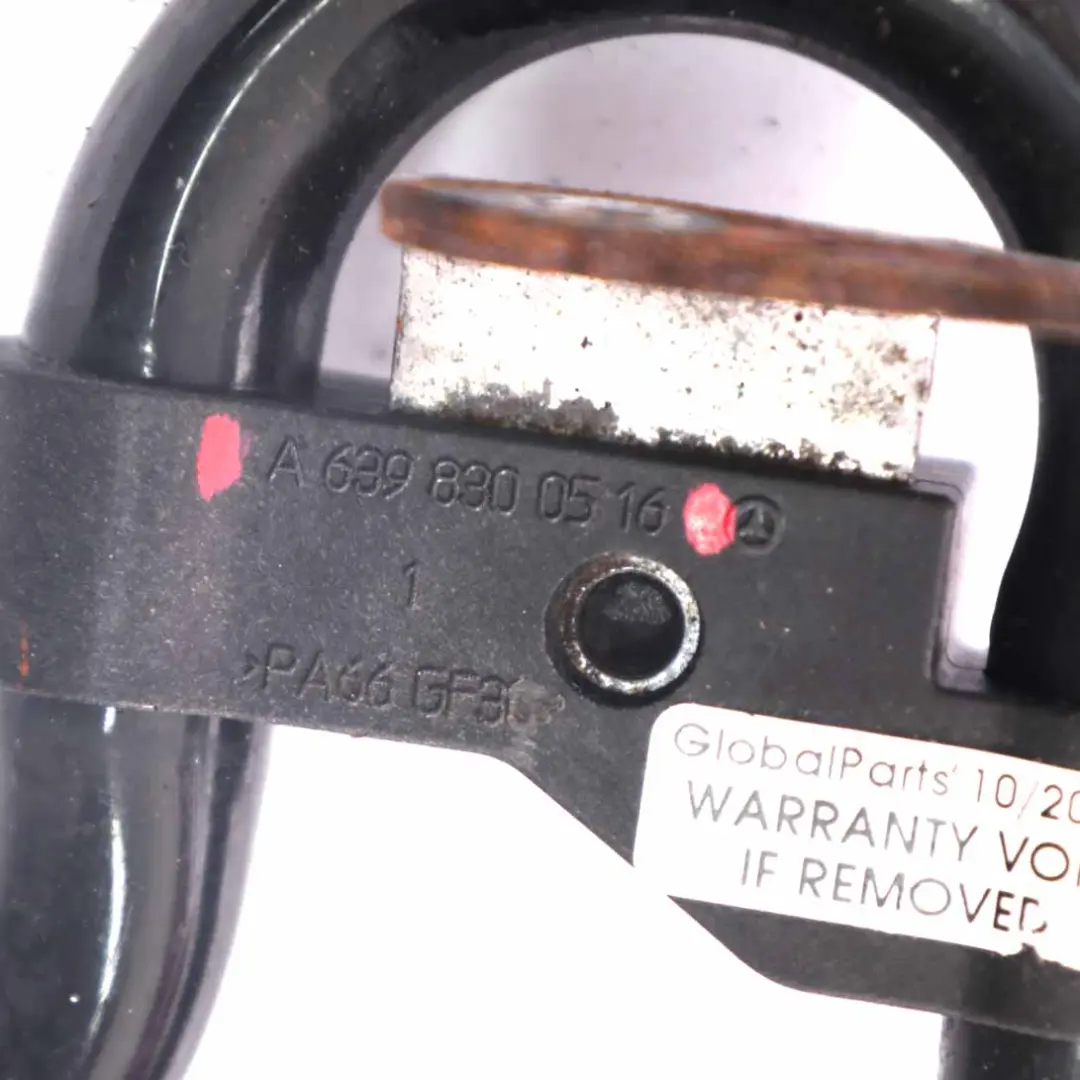 Przewód Wąż Rura Wody do Mercedes W639 o numerze A6398300516 Mercedes W639 Przewód Wąż Rura Wody - SKU A6398300516 - Numer Części A6398300516