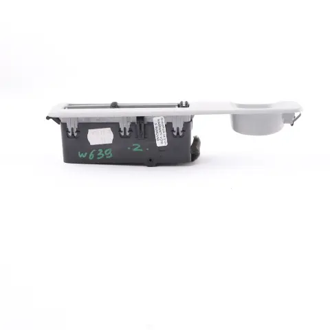 Vent Grille Front Right O/S Roof Trim Nozzle to Mercedes Vito W639 Air with Part number A6398300554 Mercedes Vito W639 Air Vent Grille Front Right O/S Roof Trim Nozzle - SKU A6398300554 - Part number A6398300554