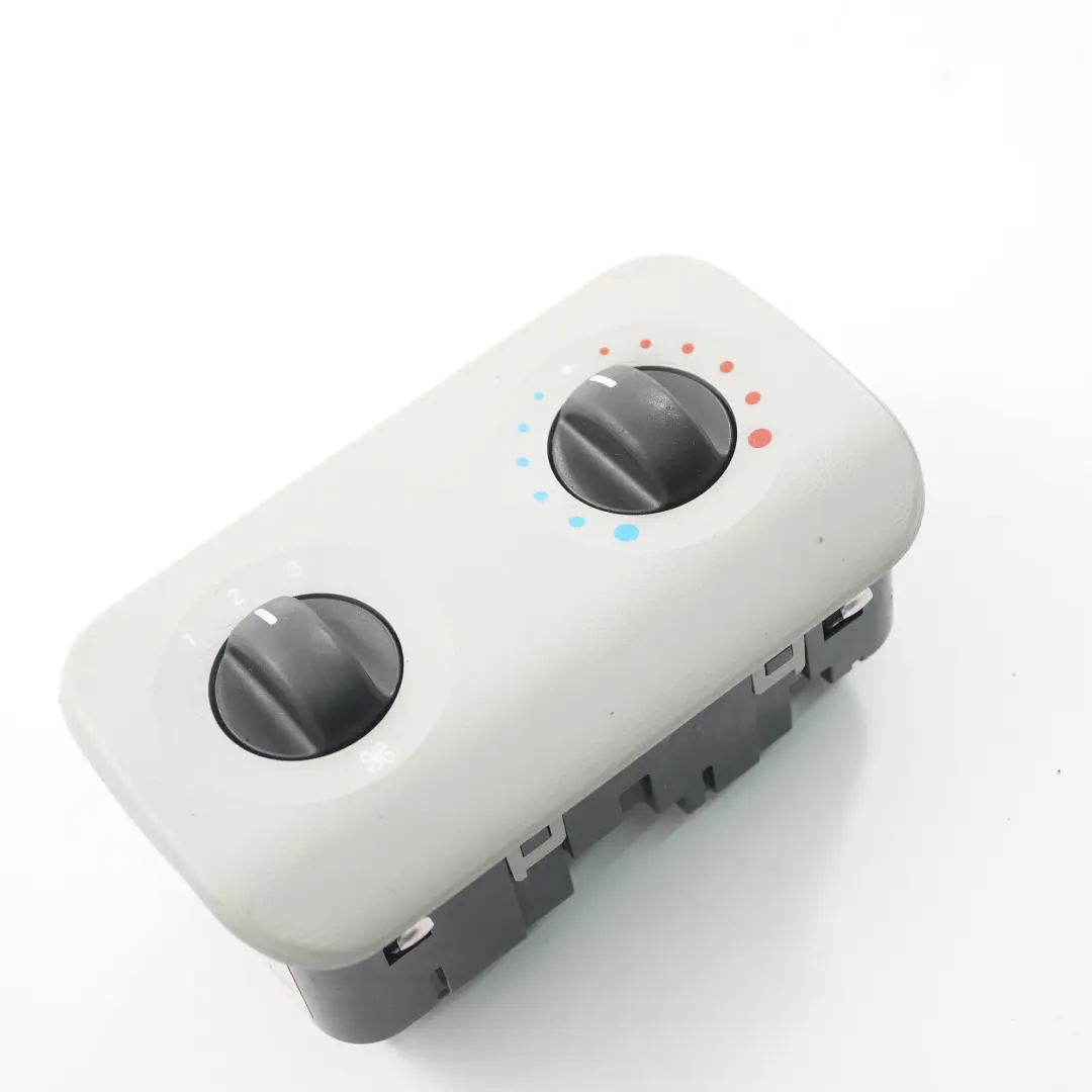 Panneau commande arrière Module l'unité climatisation pour Mercedes W639 à propos du numéro de pièce A6398300685 Mercedes W639 Panneau commande arrière Module l'unité climatisation - SKU A6398300685 - Numéro de pièce A6398300685