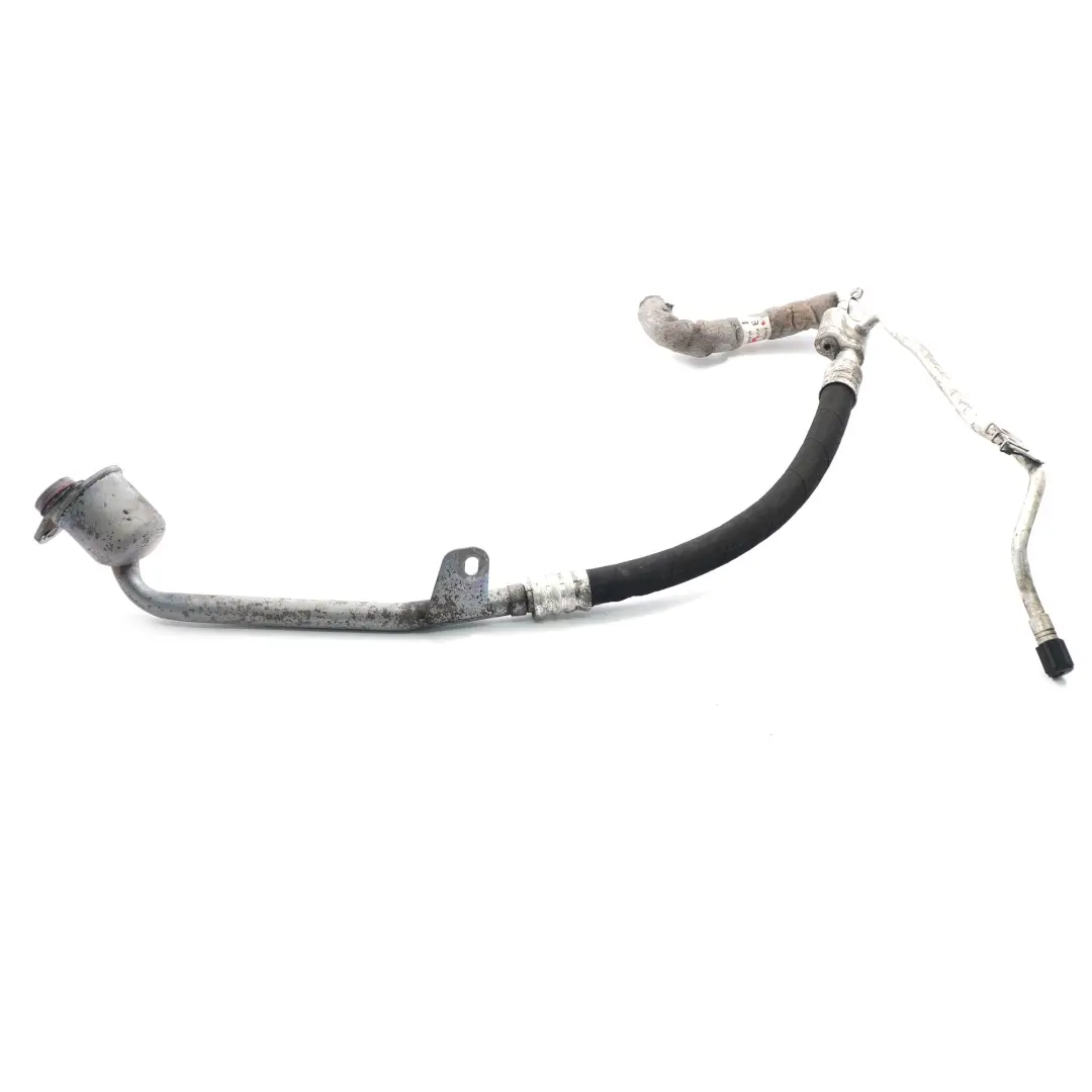 Tubo aspirazione aria condizionata Tubo compressore per Mercedes W639 con numero di parte A6398301715 Mercedes W639 Tubo aspirazione aria condizionata Tubo compressore - SKU A6398301715 - Numero di parte A6398301715
