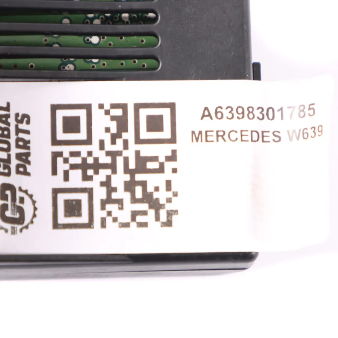 Clima Posteriore Riscaldatore Pannello Interruttore per Mercedes W639 con numero di parte A6398301785 Mercedes W639 Clima Posteriore Riscaldatore Pannello Interruttore - SKU A6398301785 - Numero di parte A6398301785