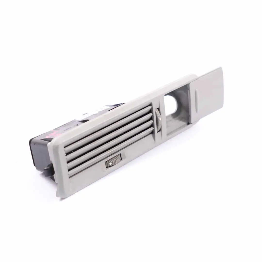 Griglia di aerazione sinistra tetto Ugello Grigio per Mercedes Vito W639 con numero di parte A6398301954 Mercedes Vito W639 Griglia di aerazione sinistra tetto Ugello Grigio - SKU A6398301954 - Numero di parte A6398301954