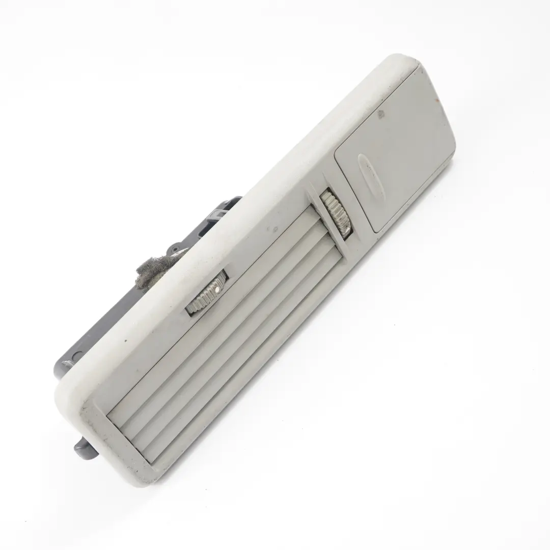 Aire Ventilación Rejilla Tobera derecha Gris para Mercedes Vito W639 con número de pieza A6398302054 Mercedes Vito W639 Aire Ventilación Rejilla Tobera derecha Gris - SKU A6398302054 - Número de pieza A6398302054