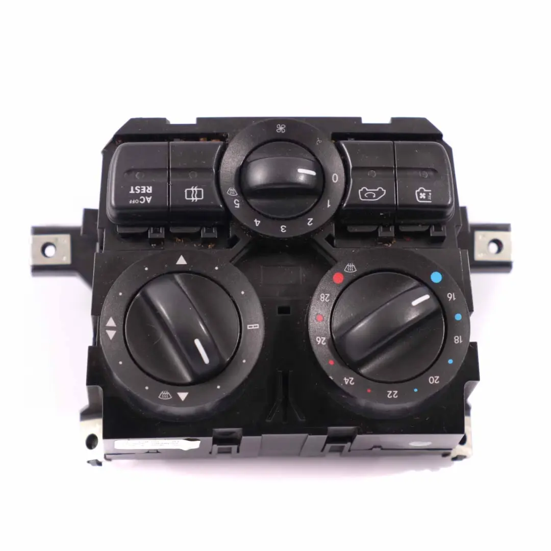 Climatizador Unidad Control Panel Interruptores para Mercedes W639 AC con número de pieza A6398302085 Mercedes W639 AC Climatizador Unidad Control Panel Interruptores - SKU A6398302085 - Número de pieza A6398302085