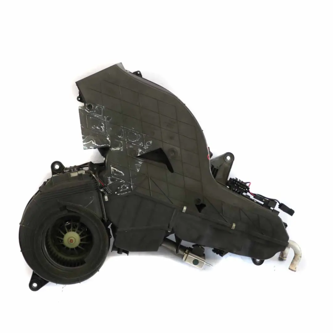 Hintere Heizung Gebläse Klimaanlage Motor Fan Matrix für Mercedes W639 mit Teilenummer A6398304460 Mercedes W639 Hintere Heizung Gebläse Klimaanlage Motor Fan Matrix - SKU A6398304460 - Teilenummer A6398304460