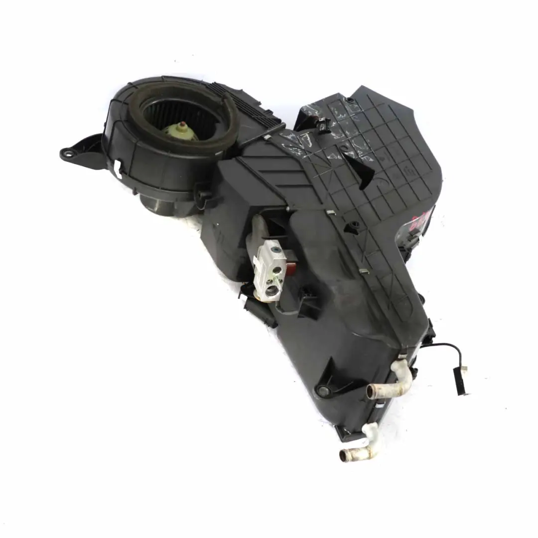 Matriz ventilador aire acondicionado soplador calefactor trasero para Mercedes W639 con número de pieza A6398304460 Mercedes W639 Matriz ventilador aire acondicionado soplador calefactor trasero - SKU A6398304460 - Número de pieza A6398304460