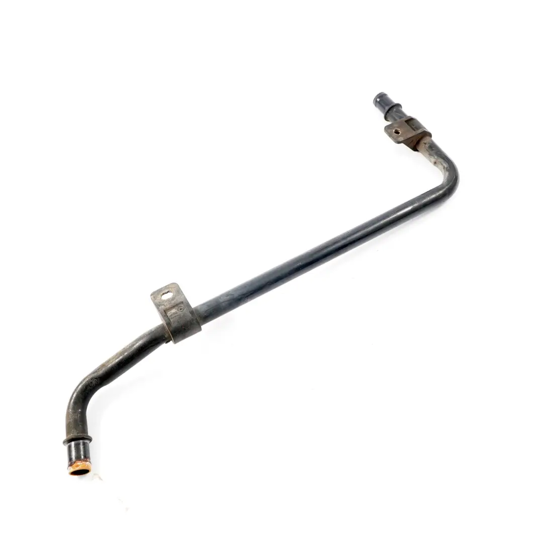 Mercedes Vito W639 Tuyau d'eau de l'echangeur de chaleur Diesel - SKU A6398305315 - Numéro de pièce A6398305315