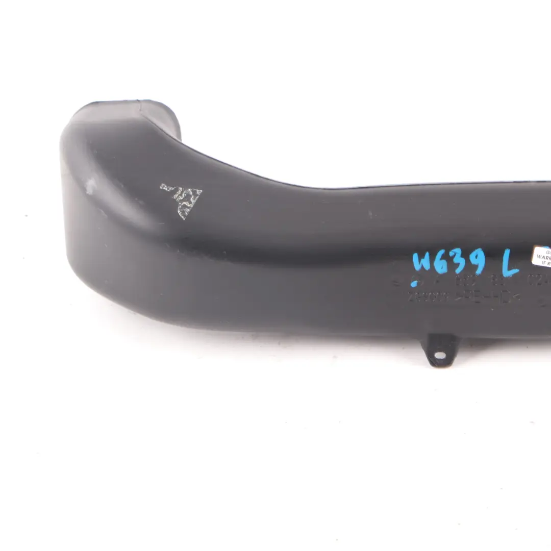 Condotto aria Canale sfiato flessibile sinistro per Mercedes Vito W639 con numero di parte A6398310245 Mercedes Vito W639 Condotto aria Canale sfiato flessibile sinistro - SKU A6398310245 - Numero di parte A6398310245