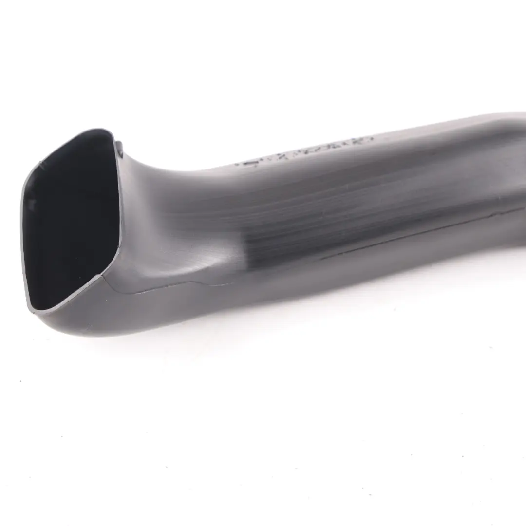 Condotto d'aria Canale sfiato Tubo flessibile destro per Mercedes Vito W639 con numero di parte A6398310345 Mercedes Vito W639 Condotto d'aria Canale sfiato Tubo flessibile destro - SKU A6398310345 - Numero di parte A6398310345