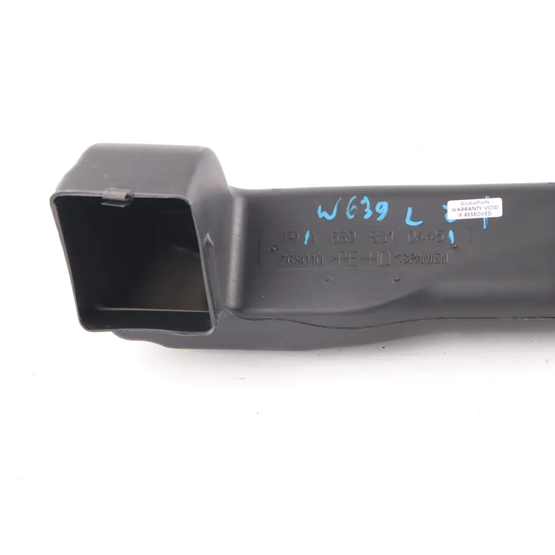 Condotto d'aria guida tubo Legroom Trim sinistra per Mercedes W639 con numero di parte A6398310445 Mercedes W639 Condotto d'aria guida tubo Legroom Trim sinistra - SKU A6398310445 - Numero di parte A6398310445
