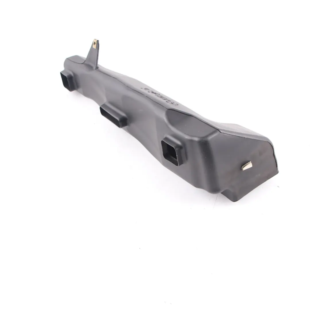 Condotto d'aria guida tubo Legroom Trim sinistra per Mercedes W639 con numero di parte A6398310445 Mercedes W639 Condotto d'aria guida tubo Legroom Trim sinistra - SKU A6398310445 - Numero di parte A6398310445