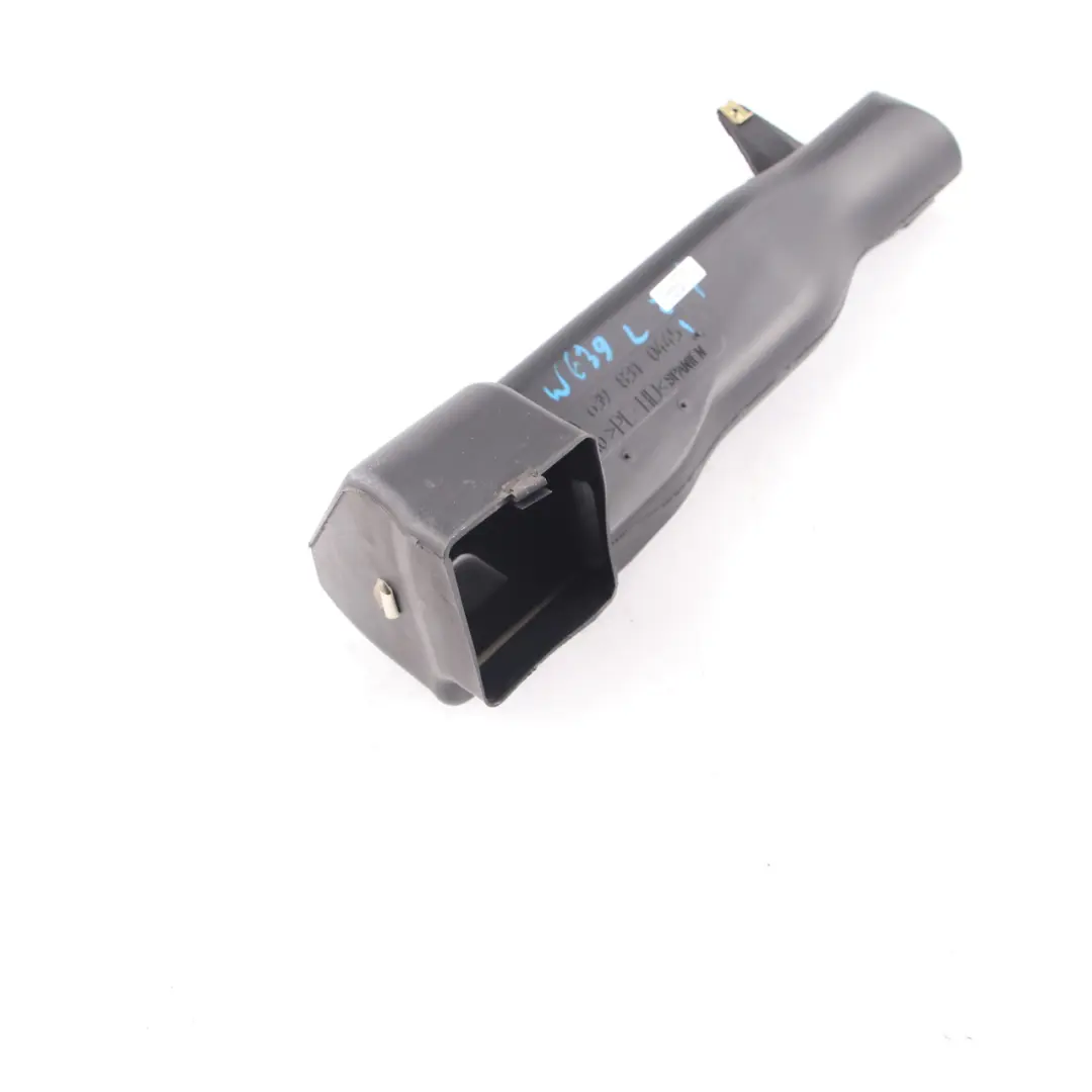 Guía conducto aire Tubo ventilación Trim Izquierda para Mercedes W639 con número de pieza A6398310445 Mercedes W639 Guía conducto aire Tubo ventilación Trim Izquierda - SKU A6398310445 - Número de pieza A6398310445