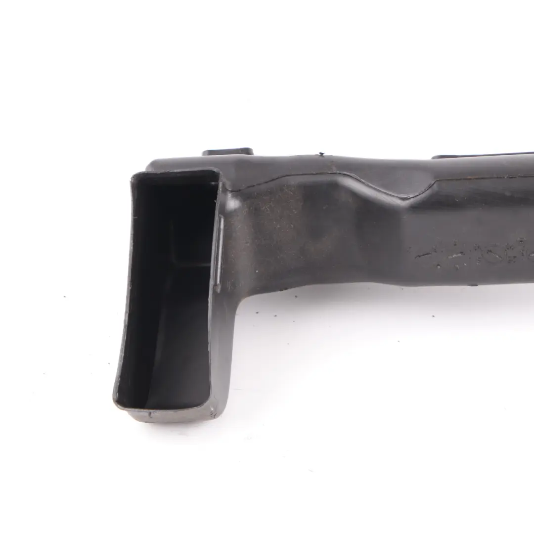 Mercedes Vito Viano W639 Air Duct Guide Hose Pipe Vent Right O/S - SKU A6398310545 - Part number A6398310545