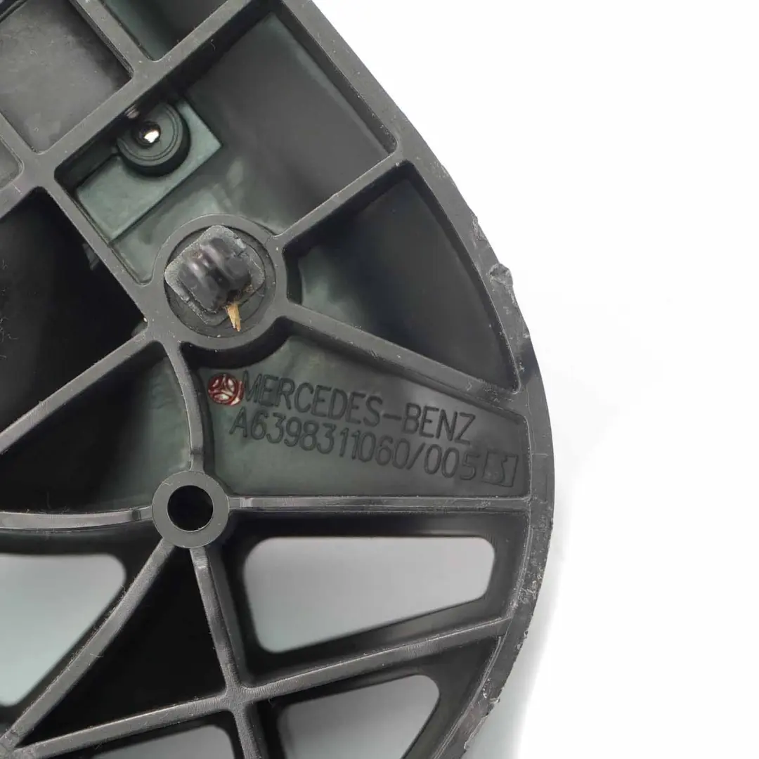 Mercedes Vito W639 Heater Matrix Hot Cold Air Ring Nozzle Duct Cover - SKU A6398311060 - Part number A6398311060