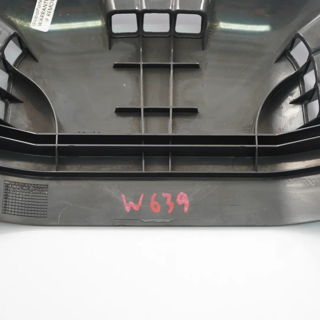 bocchetta d'aria anteriore griglia copertura pannello per Mercedes W639 con numero di parte A6398311160 Mercedes W639 bocchetta d'aria anteriore griglia copertura pannello - SKU A6398311160 - Numero di parte A6398311160