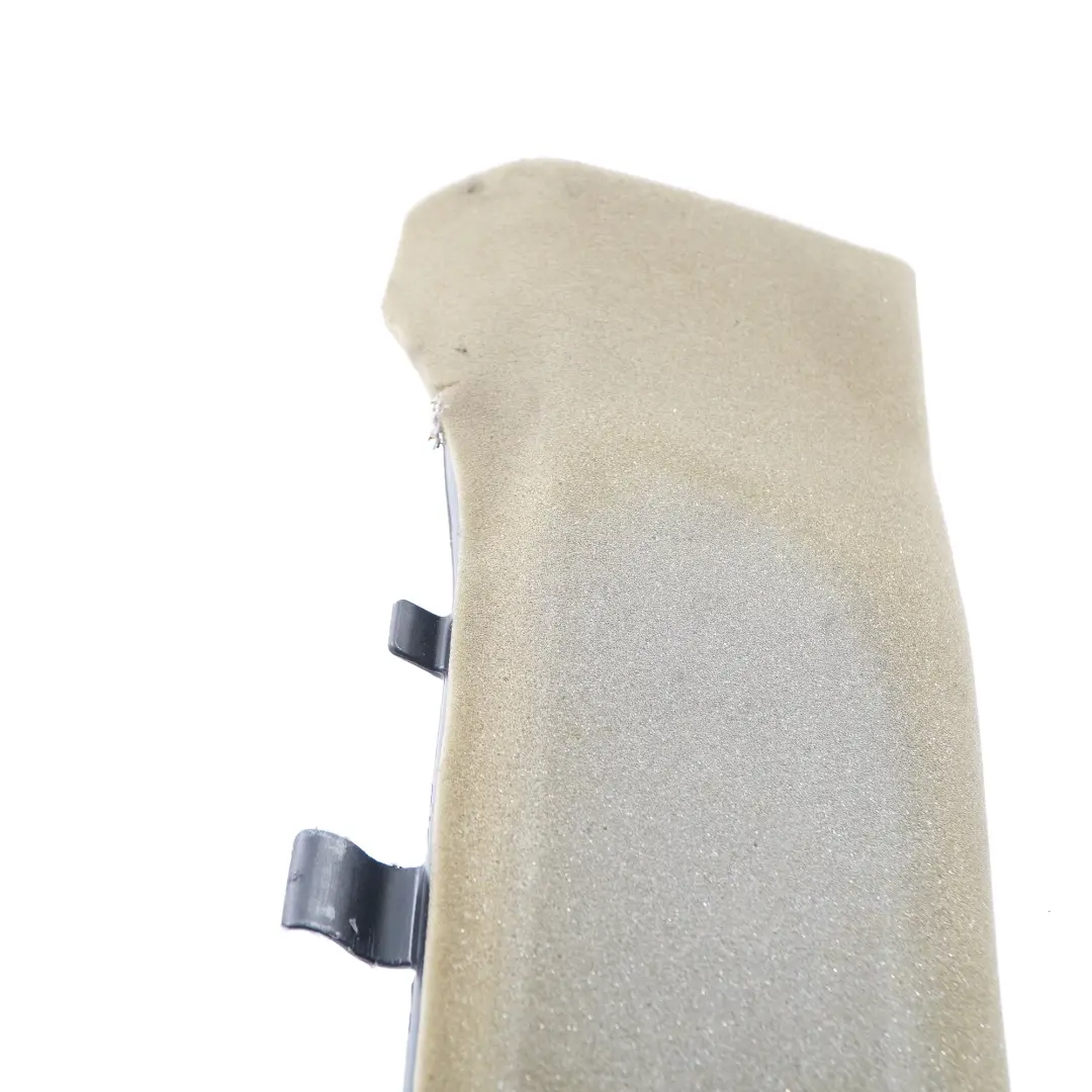 Kanał Tylny Prawy Wentylacji W Dachu Przednia Część do Mercedes Vito W639 o numerze A6398311445 Mercedes Vito W639 Kanał Tylny Prawy Wentylacji W Dachu Przednia Część - SKU A6398311445 - Numer Części A6398311445