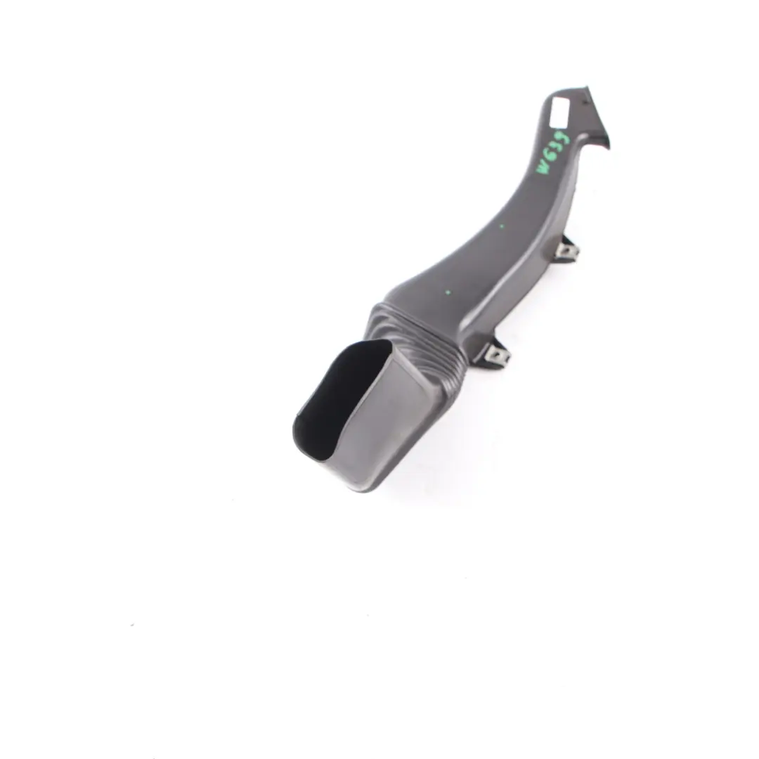 Conduit d'admission d'air Hipe canal gauche pour Mercedes Vito W639 à propos du numéro de pièce A6398313945 Mercedes Vito W639 Conduit d'admission d'air Hipe canal gauche - SKU A6398313945 - Numéro de pièce A6398313945