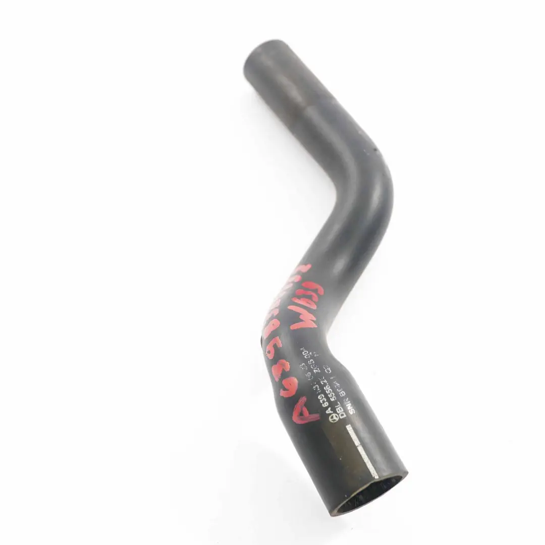 OM646 Tubo Riscaldatore Refrigerante Acqua per Mercedes W639 con numero di parte A6398320623 Mercedes W639 OM646 Tubo Riscaldatore Refrigerante Acqua - SKU A6398320623 - Numero di parte A6398320623