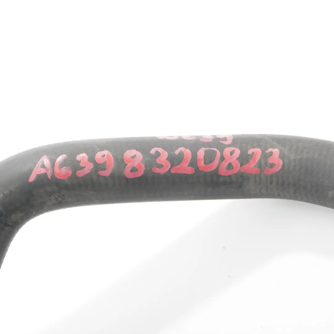  Manguera de agua Mercedes Vito Viano W639 Refrigeración Tubería - SKU A6398320823 - Número de pieza A6398320823