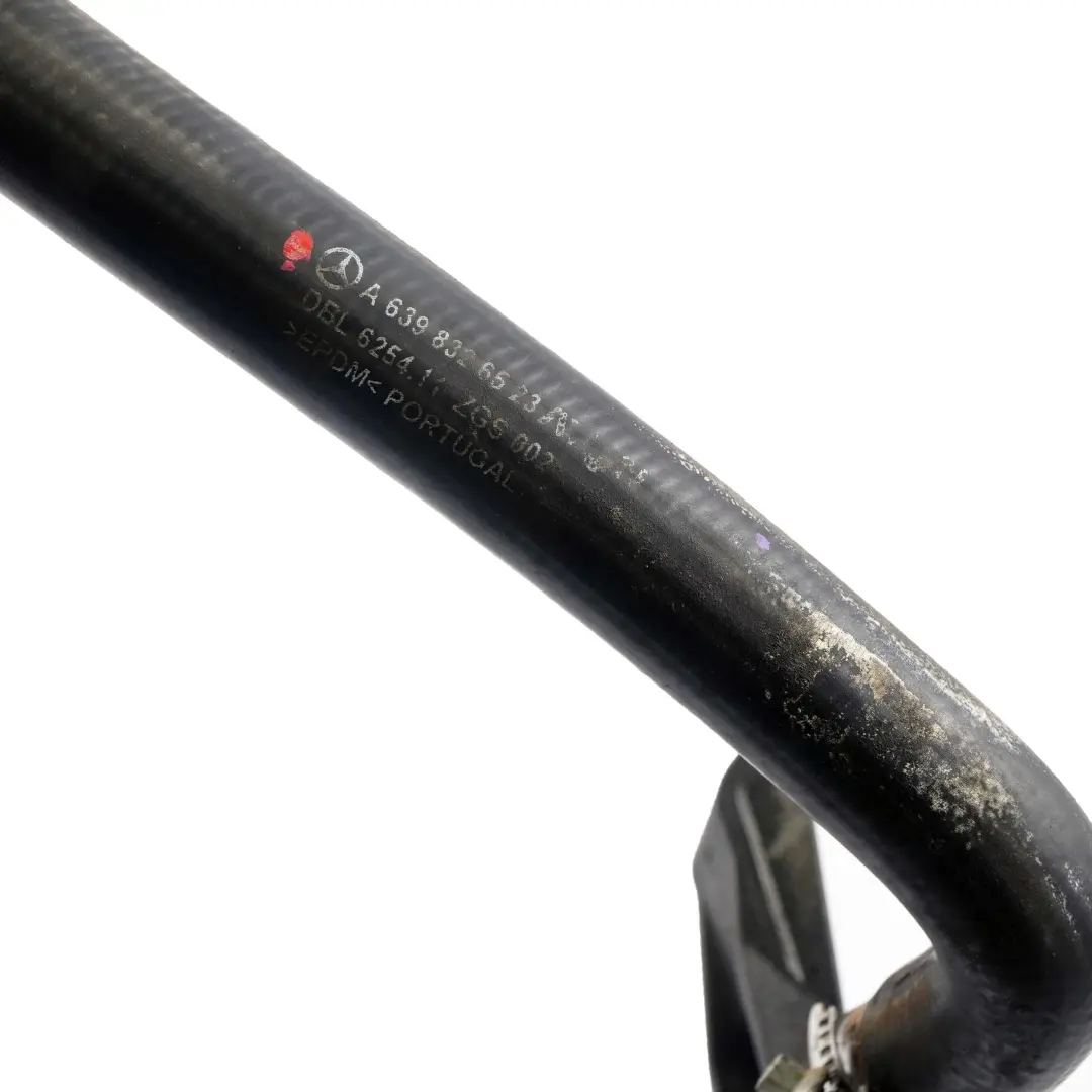  Mercedes-Benz W639 OM646 Radiatore ad Acqua Tubo Flessibile - SKU A6398326523 - Numero di parte A6398326523