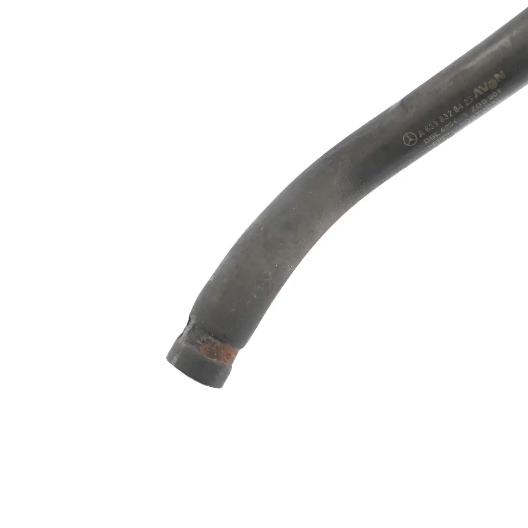 scambiatore calore acqua refrigerante tubo linea per Mercedes Vito W639 con numero di parte A6398328423 Mercedes Vito W639 scambiatore calore acqua refrigerante tubo linea - SKU A6398328423 - Numero di parte A6398328423