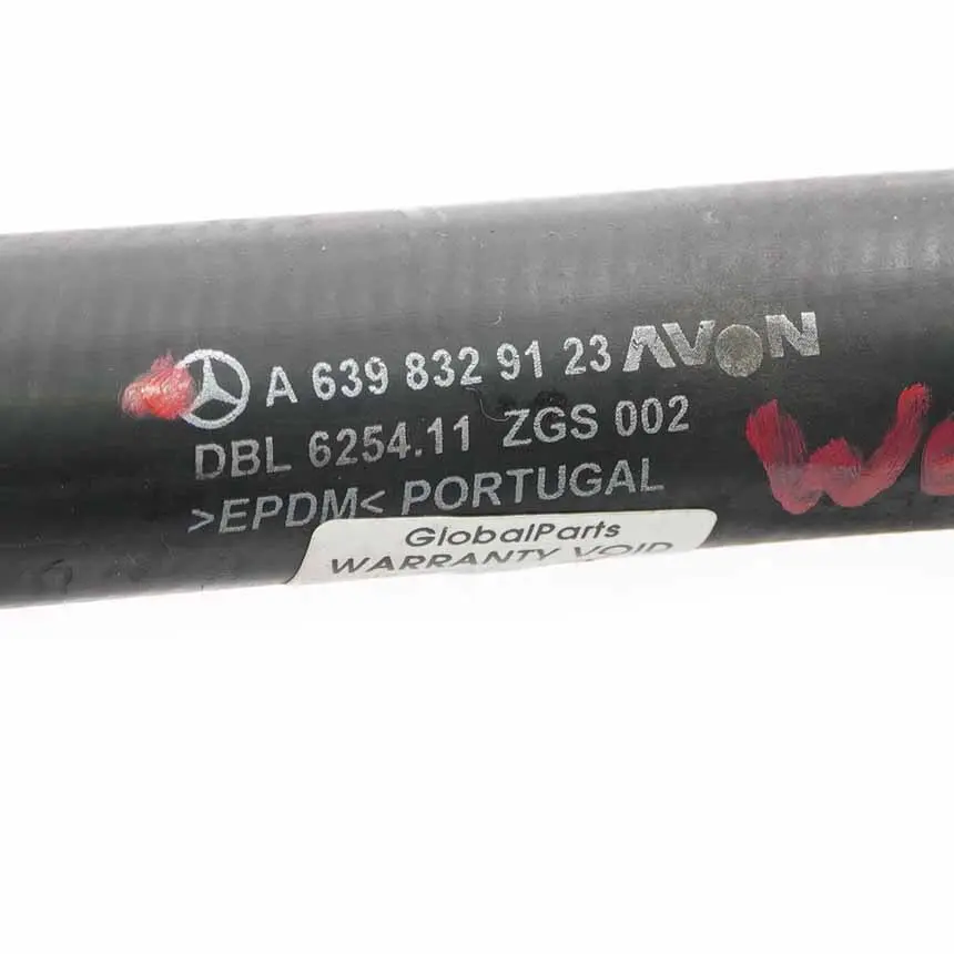 OM646 Coolant Hose Heater Water Pipe to Mercedes Vito Viano W639 with Part number A6398329123 Mercedes Vito Viano W639 OM646 Coolant Hose Heater Water Pipe - SKU A6398329123 - Part number A6398329123