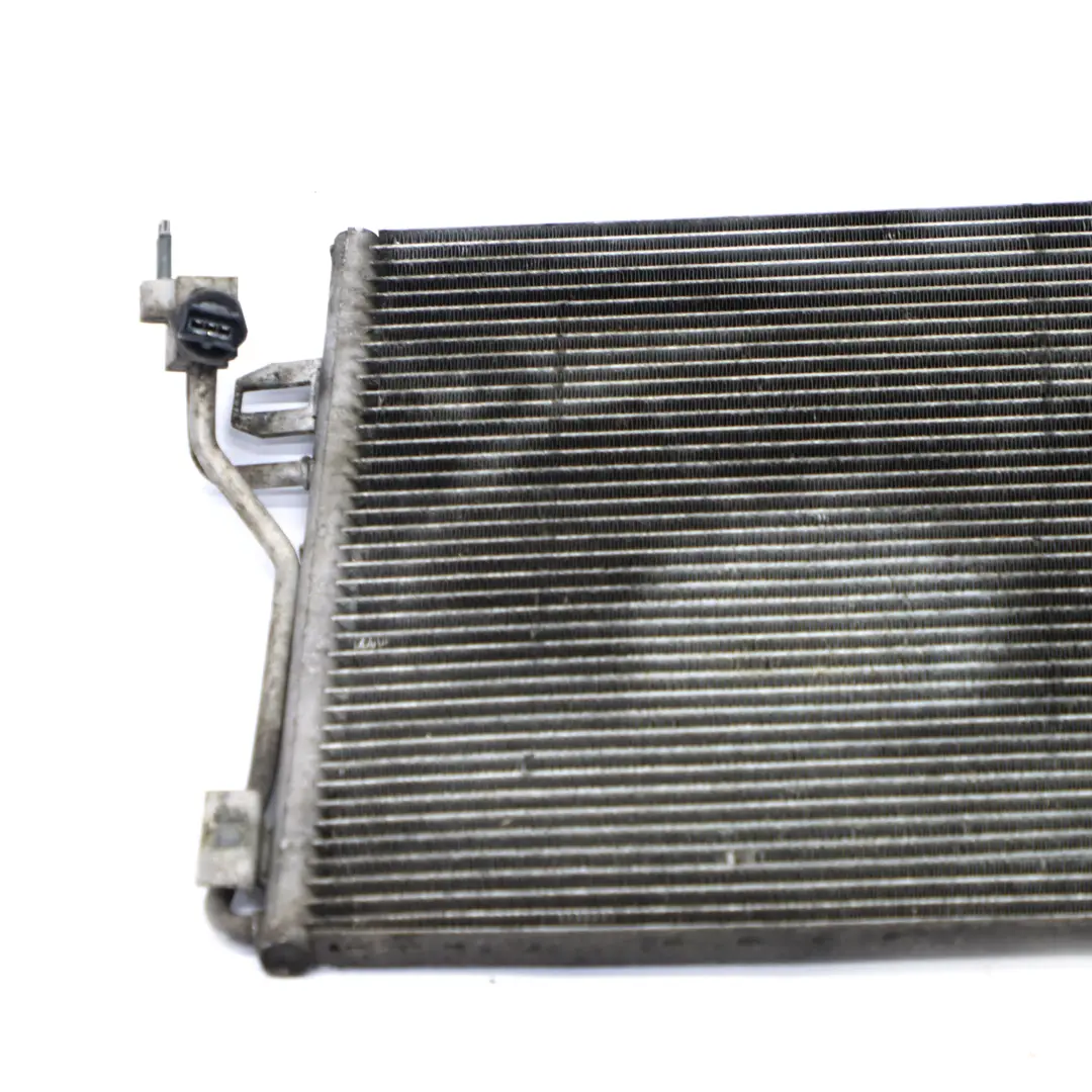 Mercedes W639 condizionata raffreddamento radiatore condensatore A/C - SKU A6398350270 - Numero di parte A6398350270