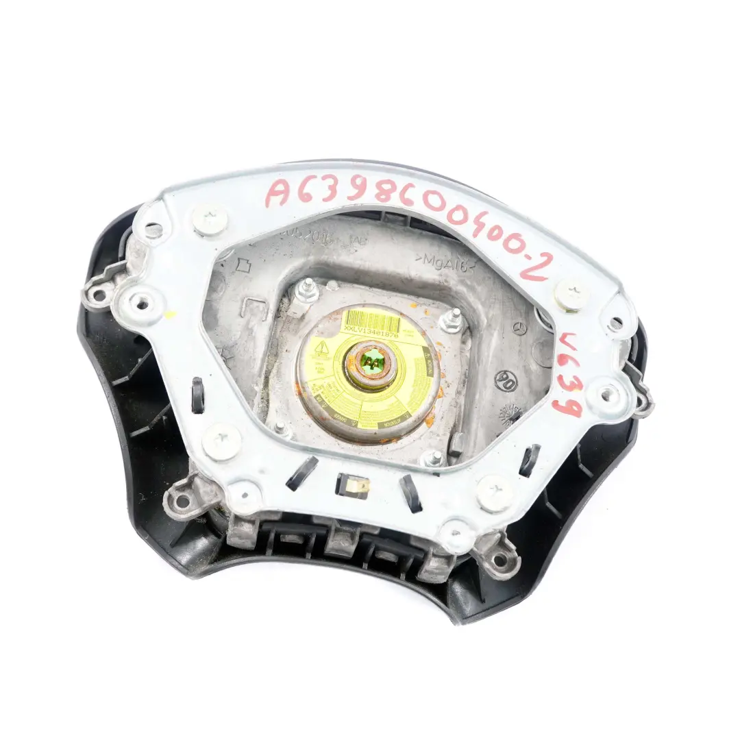 Mercedes W639 Vito Viano Airbag volante Airbag conducente - SKU A6398600400-2 - Numero di parte A6398600400