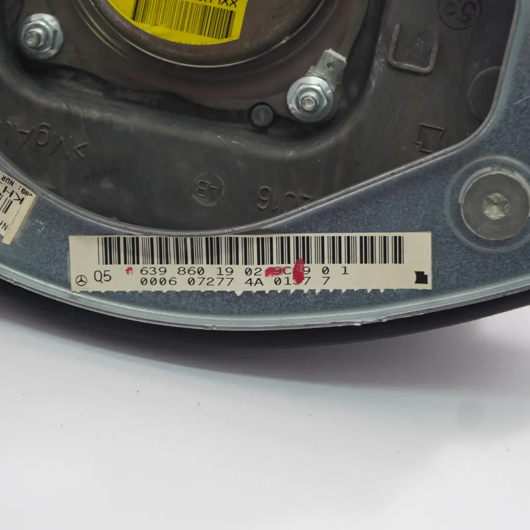 Mercedes Vito W639 Steering Wheel Air Module Driver's Side DAMAGED - SKU A6398601902-1 - Part number A6398601902