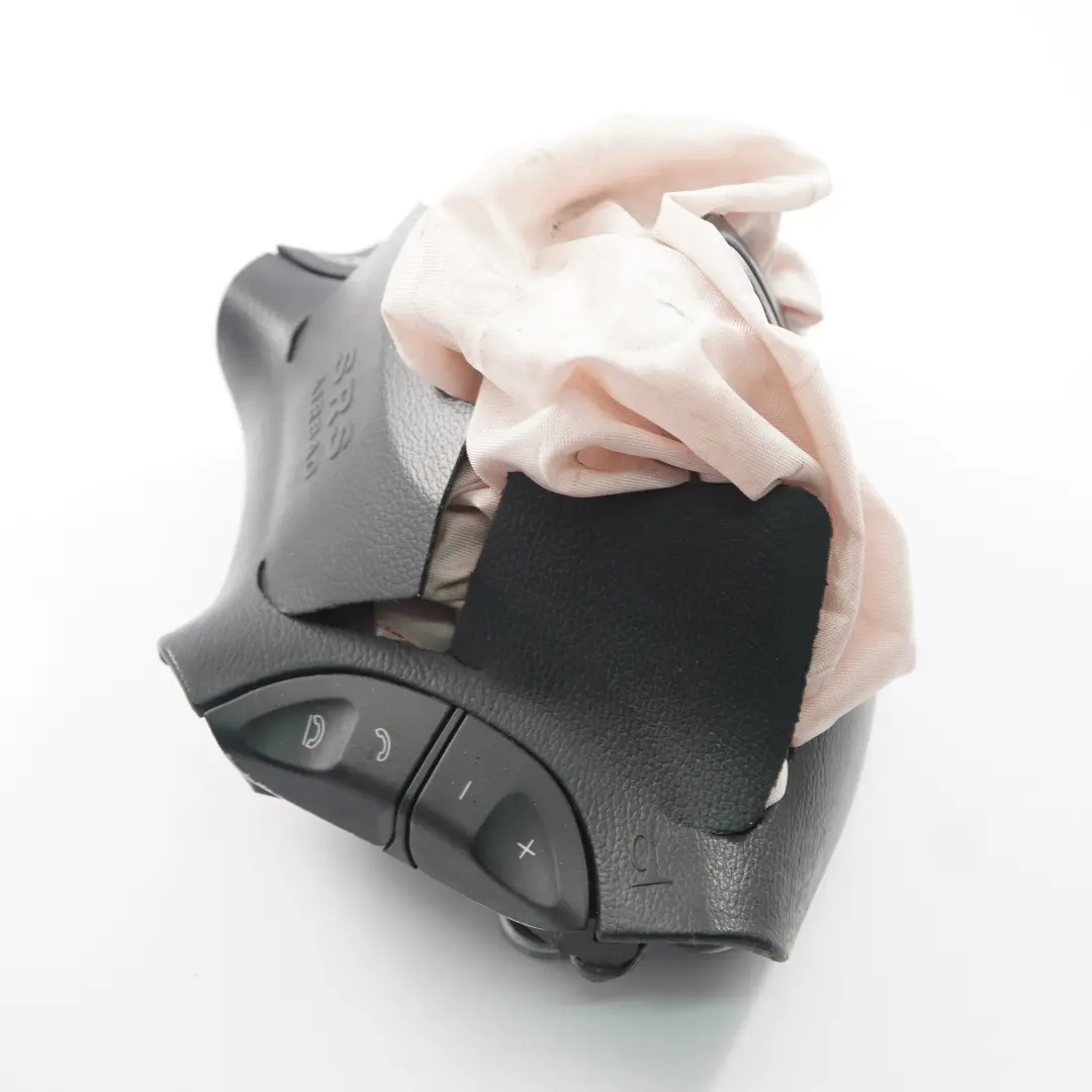 Poduszka Airbag Kierowcy Wystrzelona do Mercedes Vito W639 o numerze A6398601902 Mercedes Vito W639 Poduszka Airbag Kierowcy Wystrzelona - SKU A6398601902-1 - Numer Części A6398601902