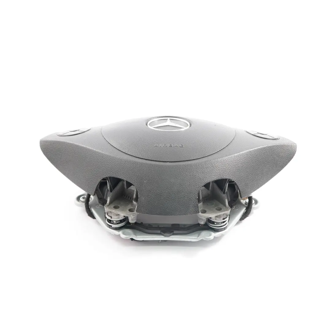 Steering Wheel Airbag Air Module Black to Mercedes Vito Viano W639 with Part number A6398602502 Mercedes Vito Viano W639 Steering Wheel Airbag Air Module Black - SKU A6398602502 - Part number A6398602502