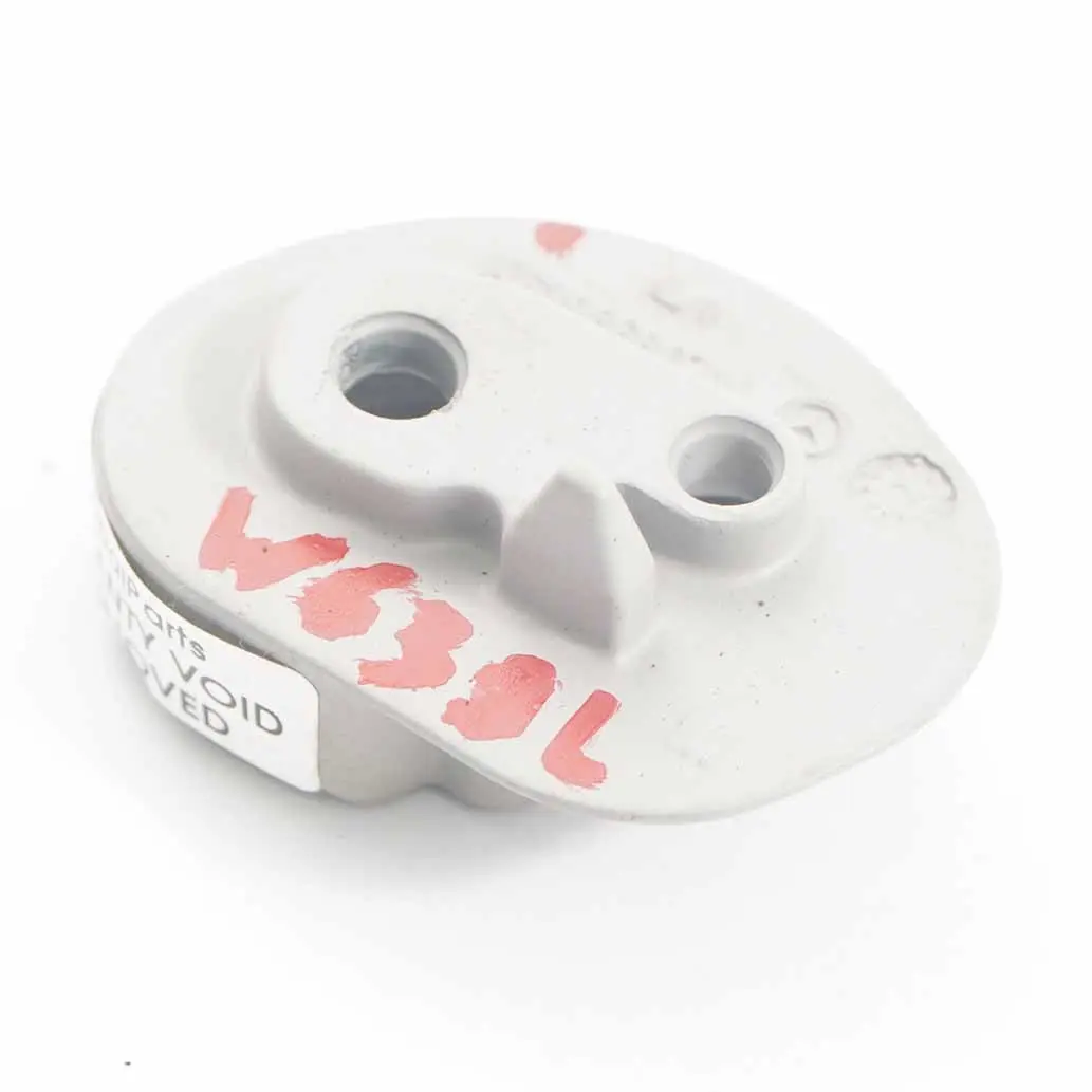 Mercedes Vito W639 Filet Coffre Bagages Crochet Fixation Support Montage Gauche - SKU A6398680714 - Numéro de pièce A6398680714