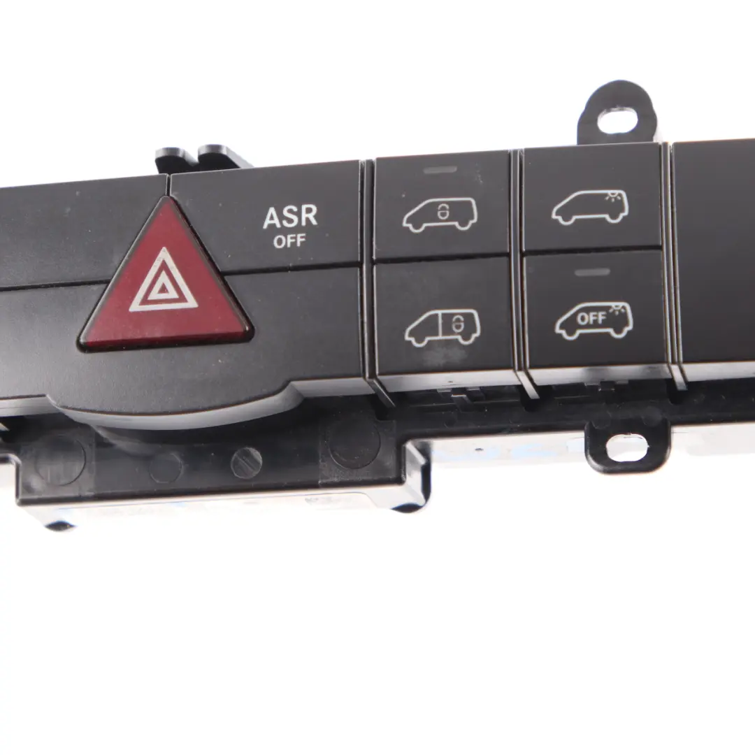 Mercedes Vito W639 Schalttafel Dash Gefahren warnung ASR Taste - SKU A6398701110 - Teilenummer A6398701110