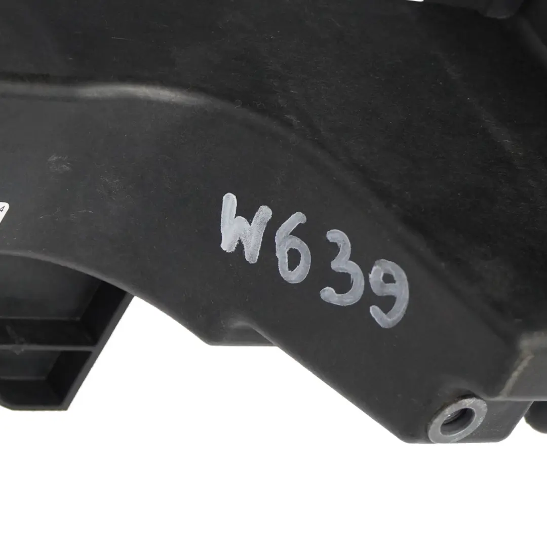 Support Serrure Capot Tete de Fourche Raidissement pour Mercedes Vito W639 à propos du numéro de pièce A6398800003 Mercedes Vito W639 Support Serrure Capot Tete de Fourche Raidissement - SKU A6398800003-1 - Numéro de pièce A6398800003