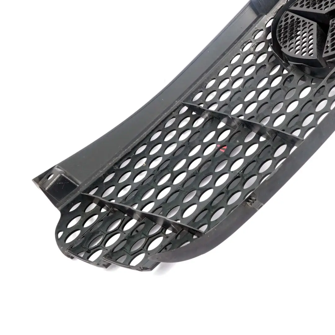 Parrilla del radiador Mercedes W639 Capo delantero Viga del capo para con número de pieza A6398800185 Parrilla del radiador Mercedes W639 Capo delantero Viga del capo - SKU A6398800185-2 - Número de pieza A6398800185