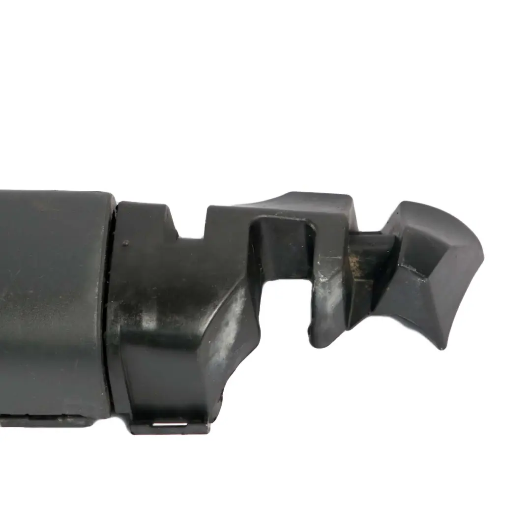 Mercedes Vito W639 Paraurti posteriore Supporto staffa centrale - SKU A6398800271-1 - Numero di parte A6398800271