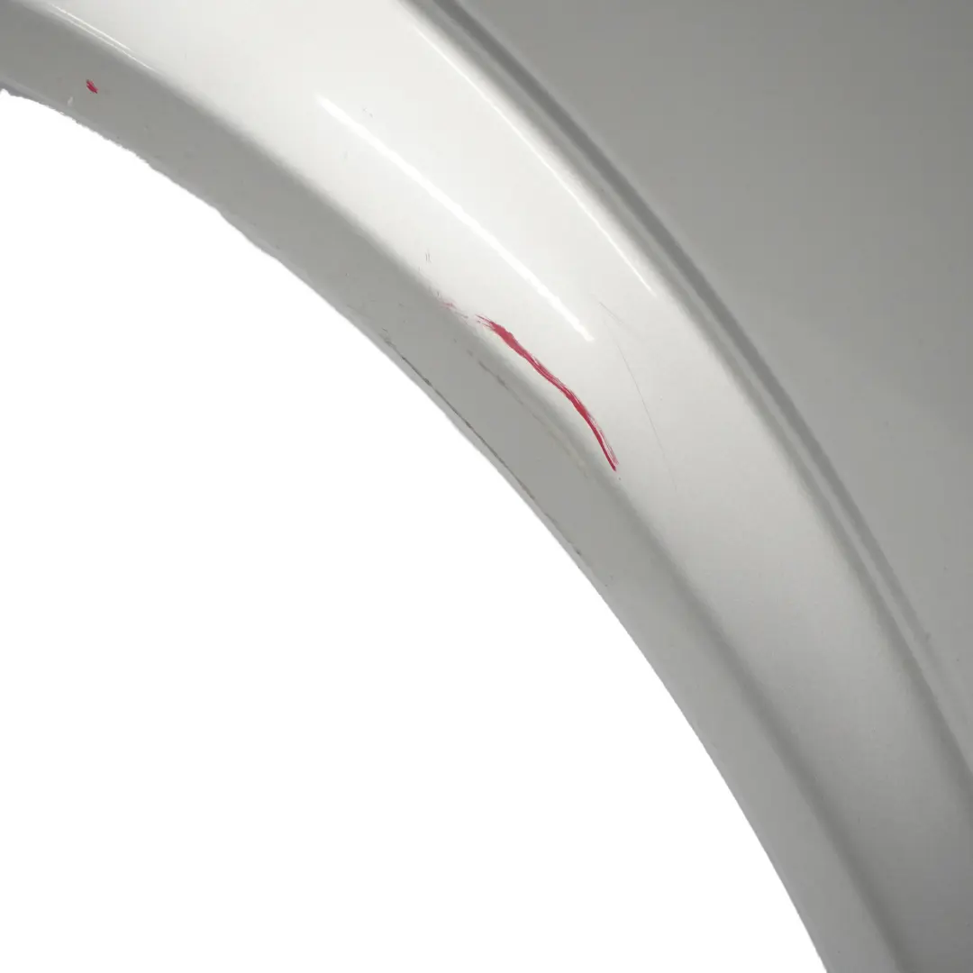 Panel ala Delantero Izquierdo Fender Brilliant Silver - 9477 para Mercedes Vito W639 con número de pieza A6398800400 Mercedes Vito W639 Panel ala Delantero Izquierdo Fender Brilliant Silver - 9477 - SKU A6398800400-BRS - Número de pieza A6398800400