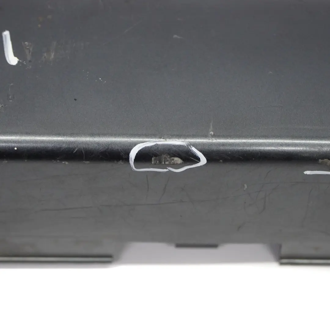 Mercedes Vito W639 Support de fixation pour pare-chocs arrière Carbon Noir 040 - SKU A6398800571-CBL - Numéro de pièce A6398800571