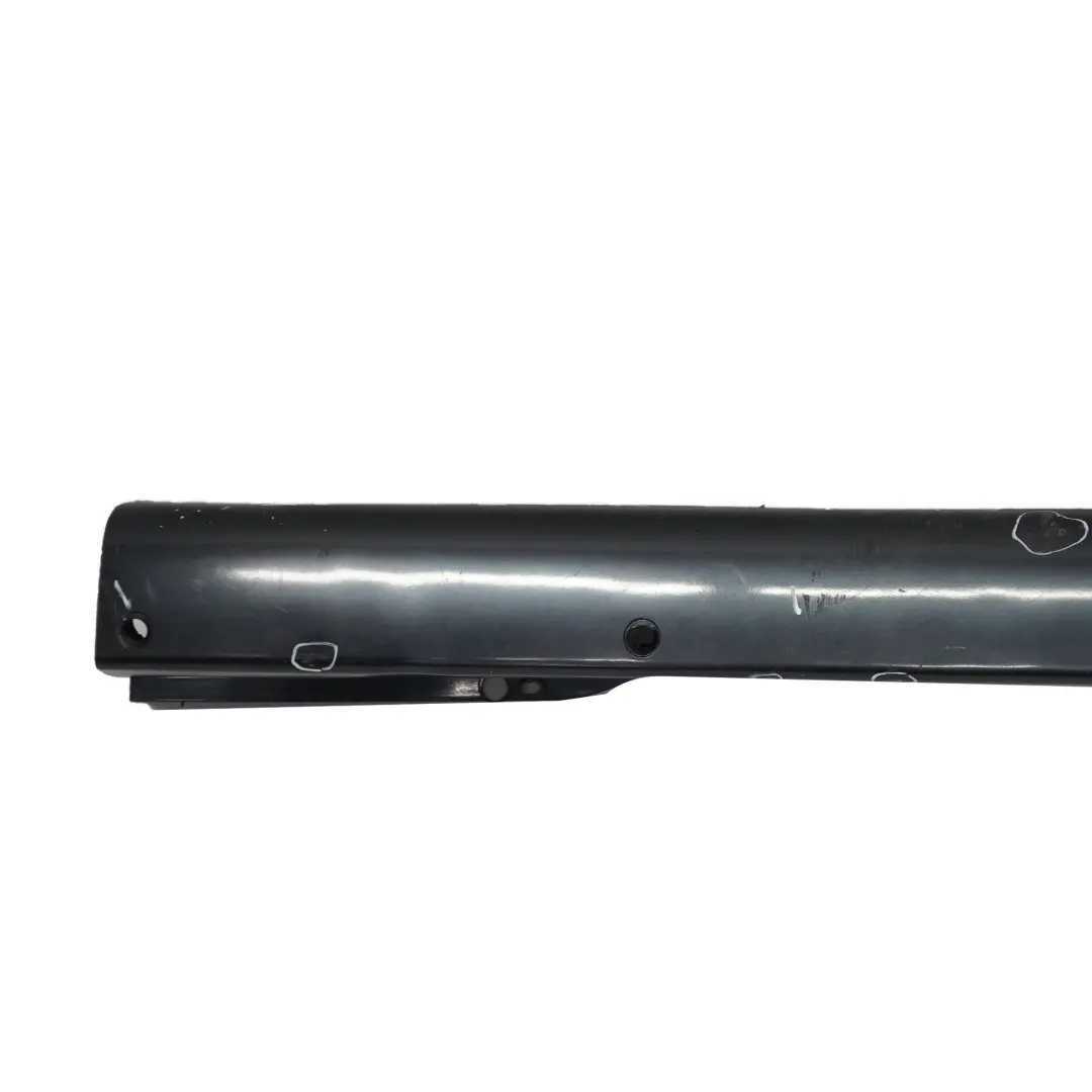Mercedes Vito W639 Rear Bumper Centre Holder Bracket Mount Carbon Black - 040 - SKU A6398800571-CBL - Part number A6398800571