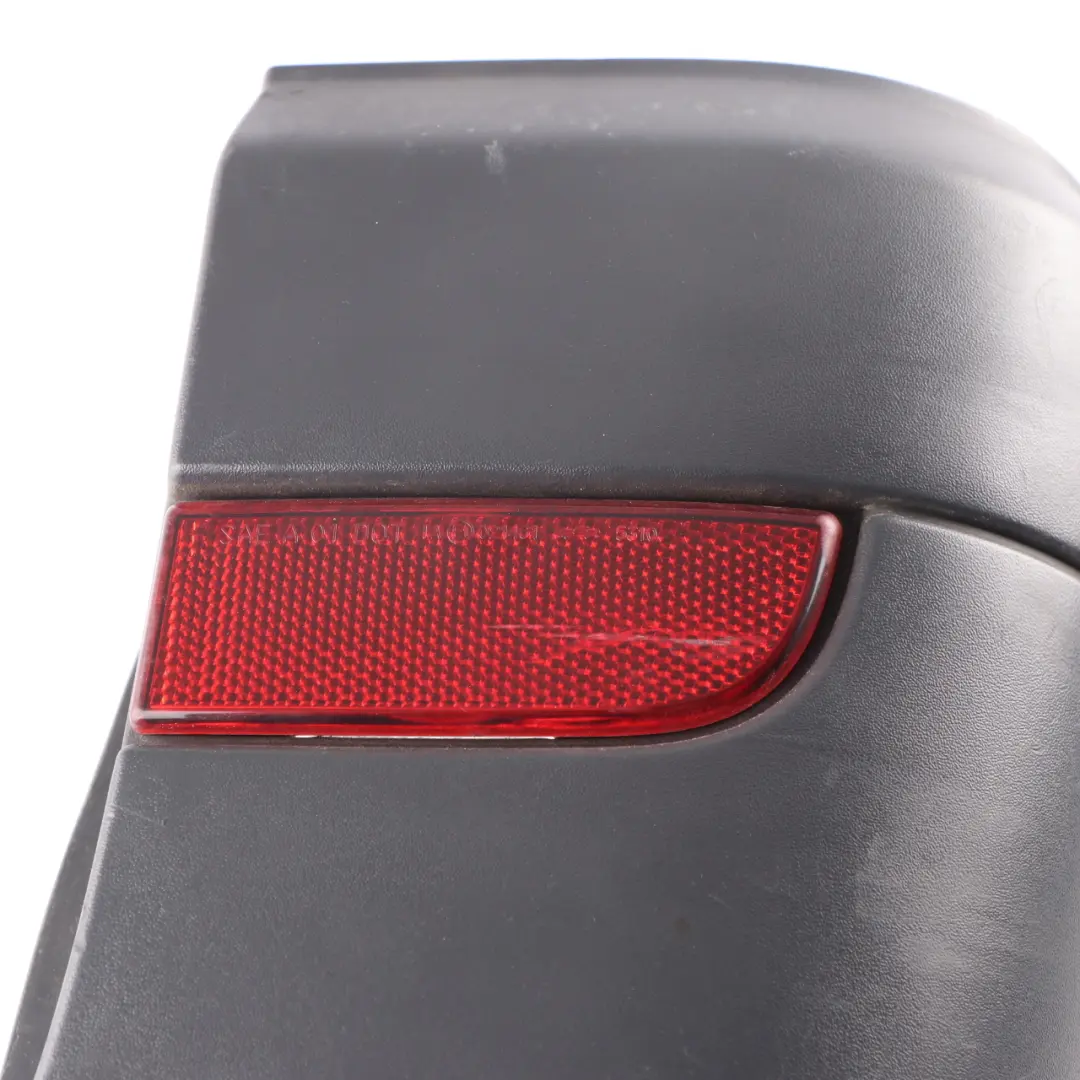 Embellecedor parachoques trasero Tapa esquina lateral derecha para Mercedes W639 con número de pieza A6398801371 Mercedes W639 Embellecedor parachoques trasero Tapa esquina lateral derecha - SKU A6398801371 - Número de pieza A6398801371