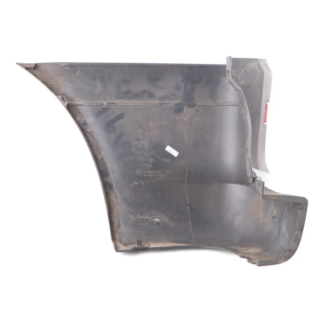 Mercedes W639 Paraurti posteriore destro Copertura angolo laterale - SKU A6398801371 - Numero di parte A6398801371