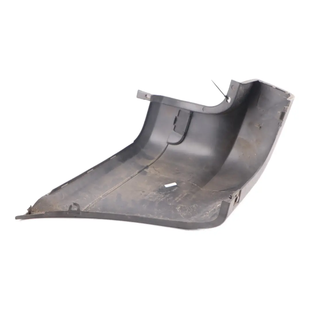 Embellecedor parachoques trasero Tapa esquina lateral derecha para Mercedes W639 con número de pieza A6398801371 Mercedes W639 Embellecedor parachoques trasero Tapa esquina lateral derecha - SKU A6398801371 - Número de pieza A6398801371