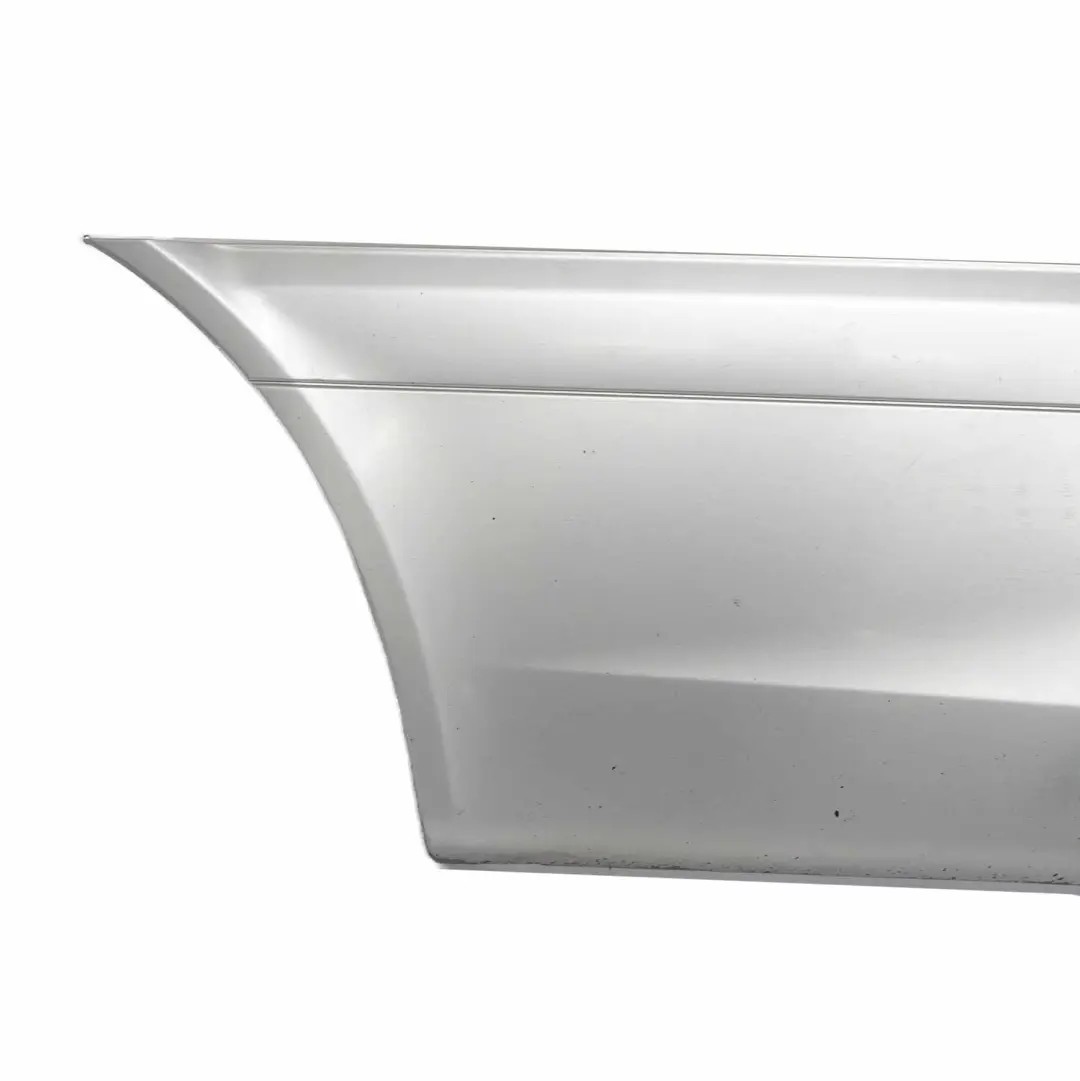 Hinten Stoßstangenecke Abdeckung Links Brilliant Silber 9744 für Mercedes Vito W639 mit Teilenummer A6398801671 Mercedes Vito W639 Hinten Stoßstangenecke Abdeckung Links Brilliant Silber 9744 - SKU A6398801671-BRS - Teilenummer A6398801671