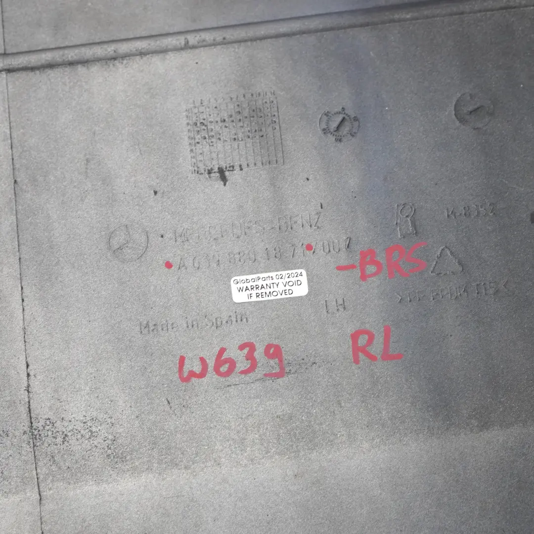 Mercedes Vito W639 Parachoques Trasero Izquierdo Esquina Plata Brillante - 9744 - SKU A6398801871-BRS - Número de pieza A6398801871